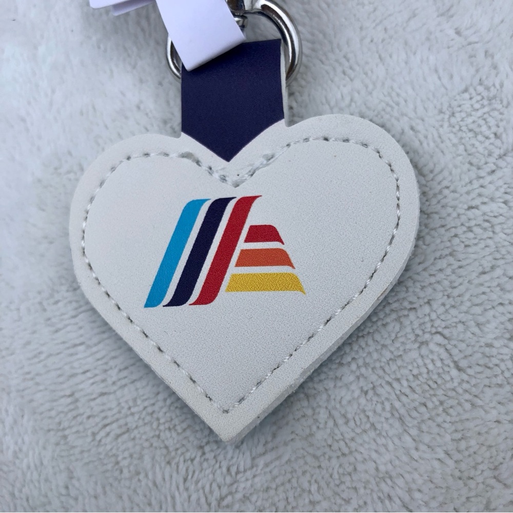 Aldi 2024 Heart Quarter Keeper Key and Quarter Holder NWT